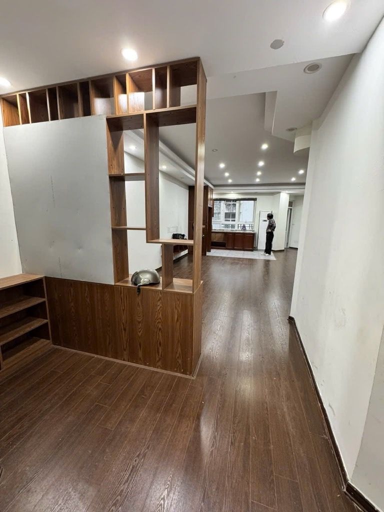 Bán nhà Vũ Trọng Phụng - diện tích 108m2 3 tầng - Căn góc thoáng mát đẹp nhất dự án - giá 8,1 tỷ
