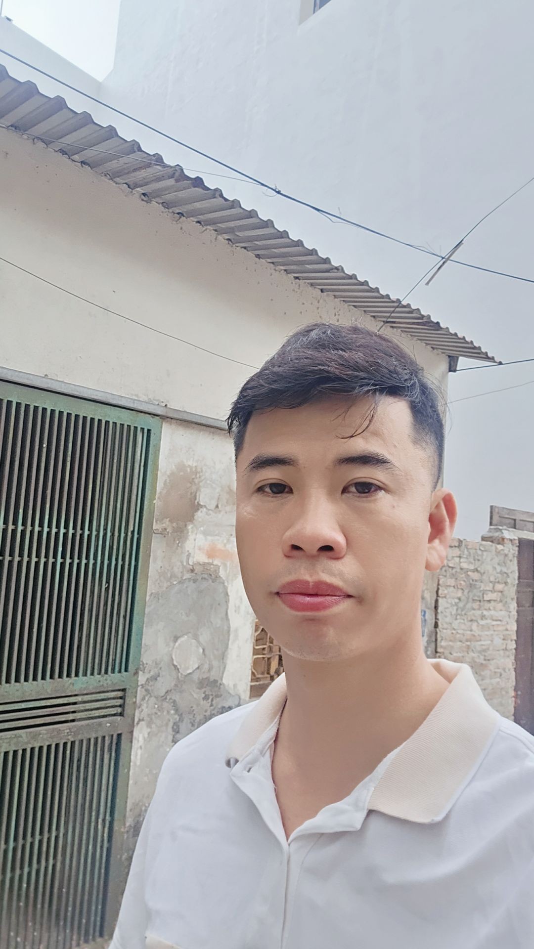 Bán nhà Minh Khai - diện tích 88m2 1 tầng - Mặt ngõ thông, ô tô qua nhà - giá 15,5 tỷ