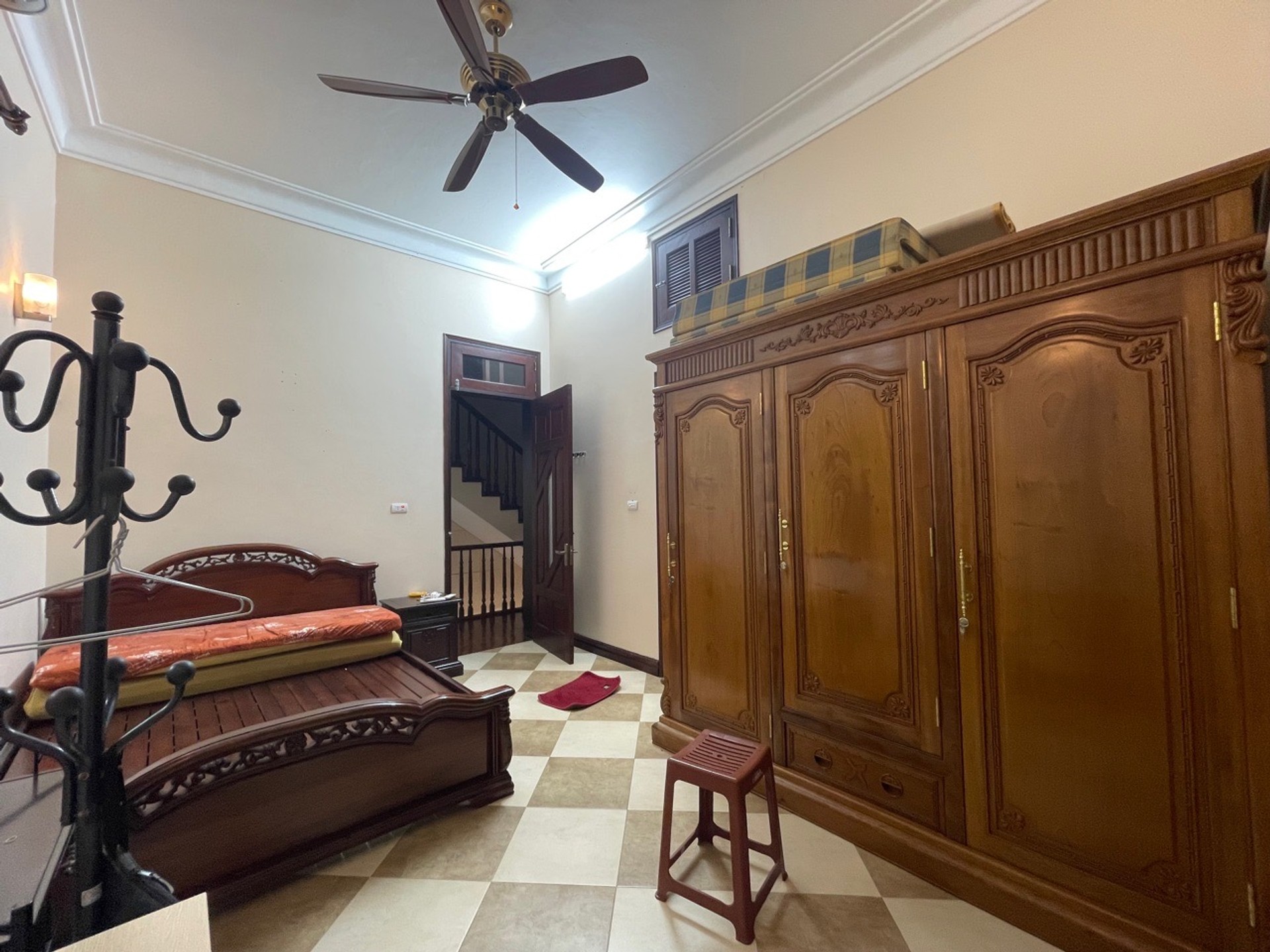 Bán nhà Thúy Lĩnh - diện tích 298m2 3 tầng - Ô TÔ - giá 45 tỷ