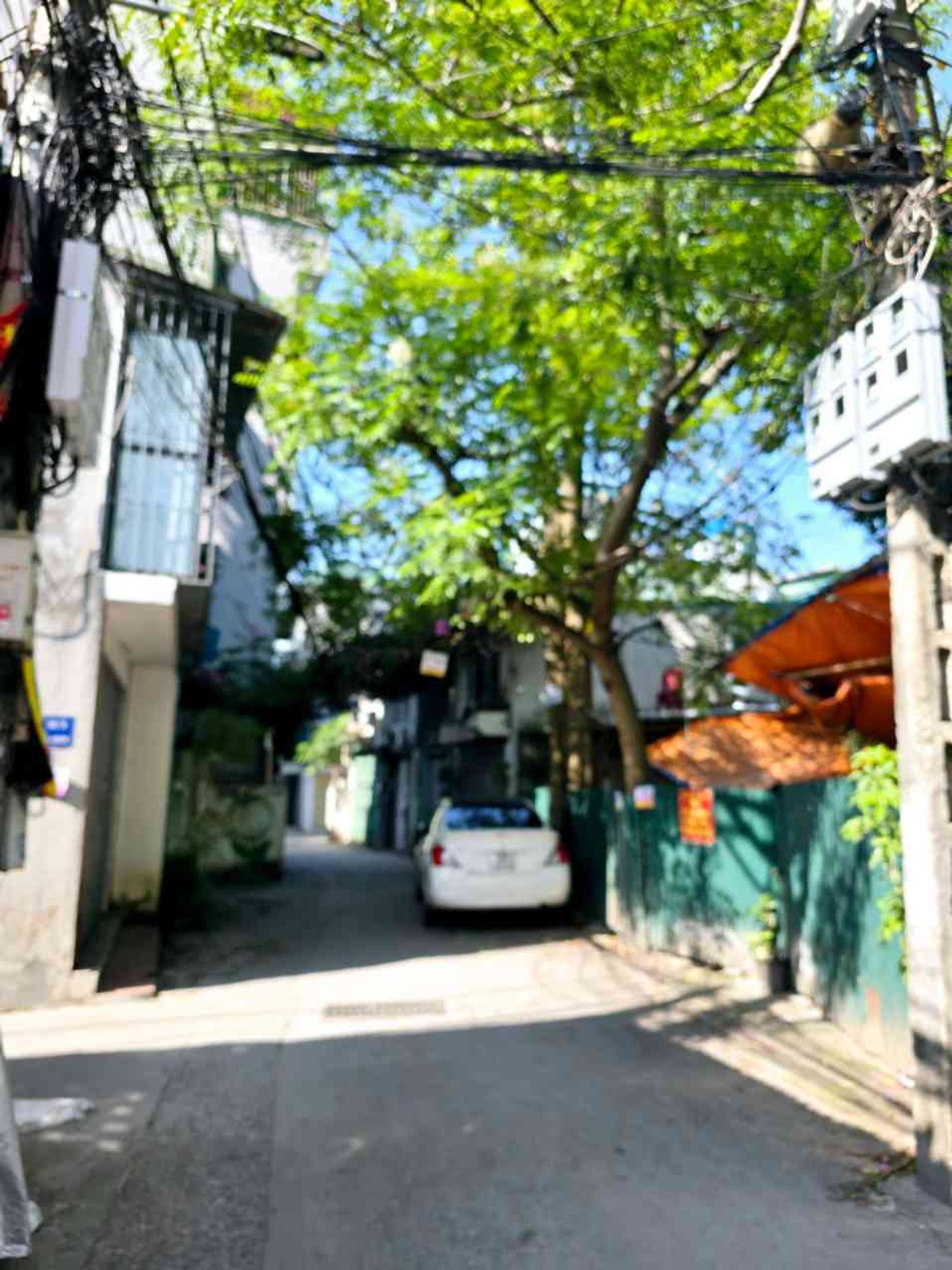 Bán nhà Đông Thiên - diện tích 46m2 0 tầng - Ô TÔ - giá 1,65 tỷ