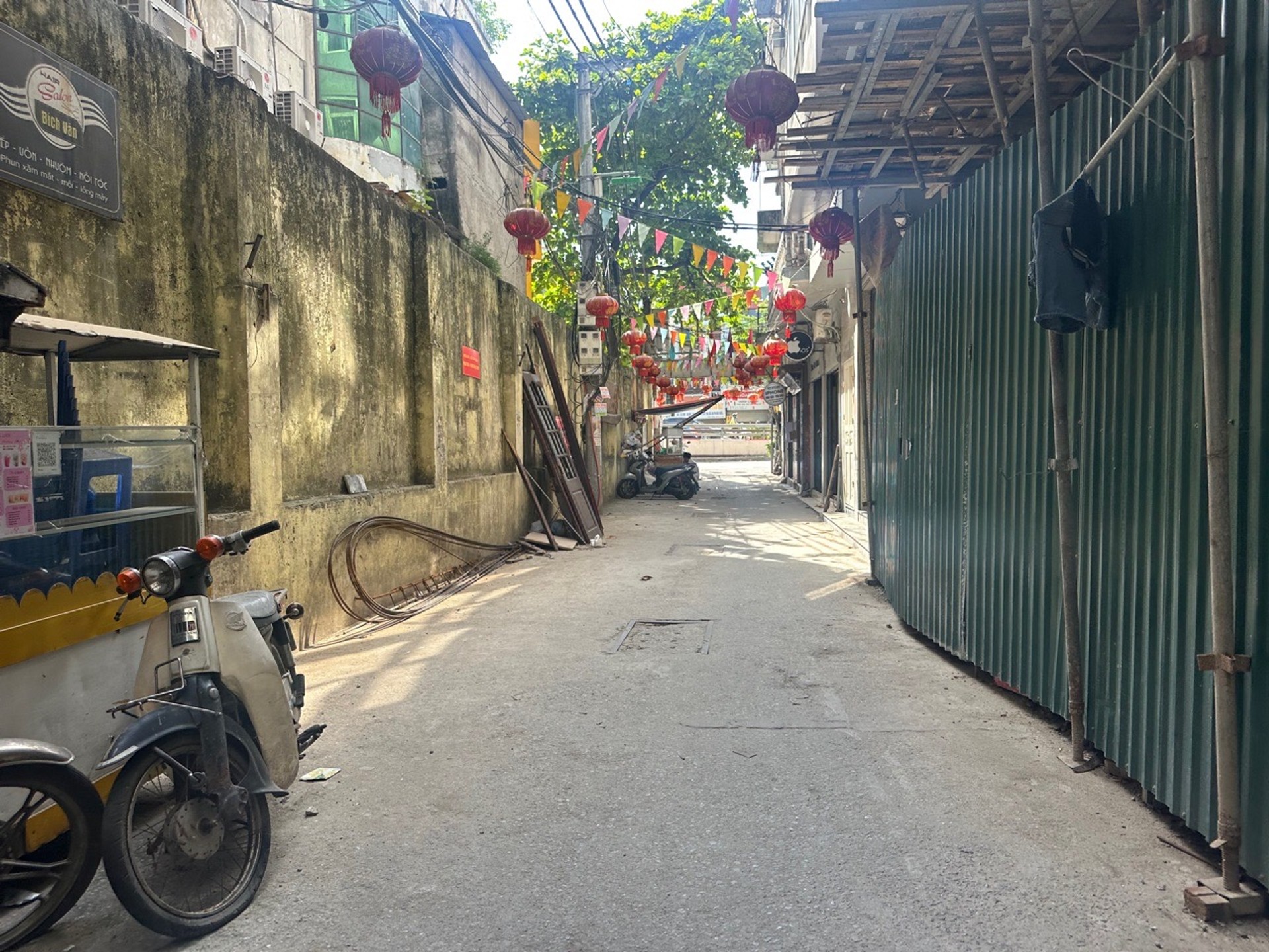 Bán nhà Tây Sơn - diện tích 49m2 1 tầng - Ô tô đỗ cửa - giá 11,5 tỷ