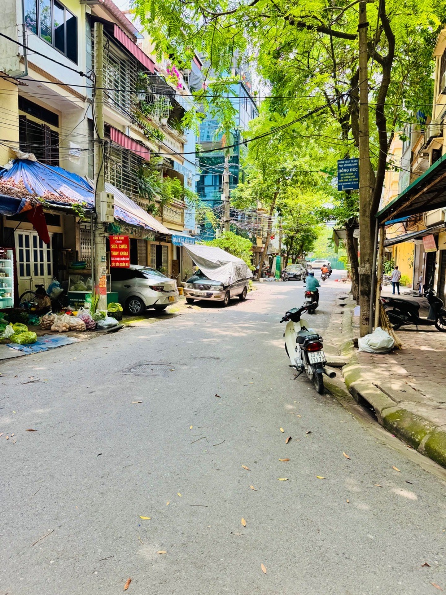 Bán nhà K tập thể Thanh Mai - diện tích 43m2 2 tầng - mặt ngõ chợ - giá 2 tỷ