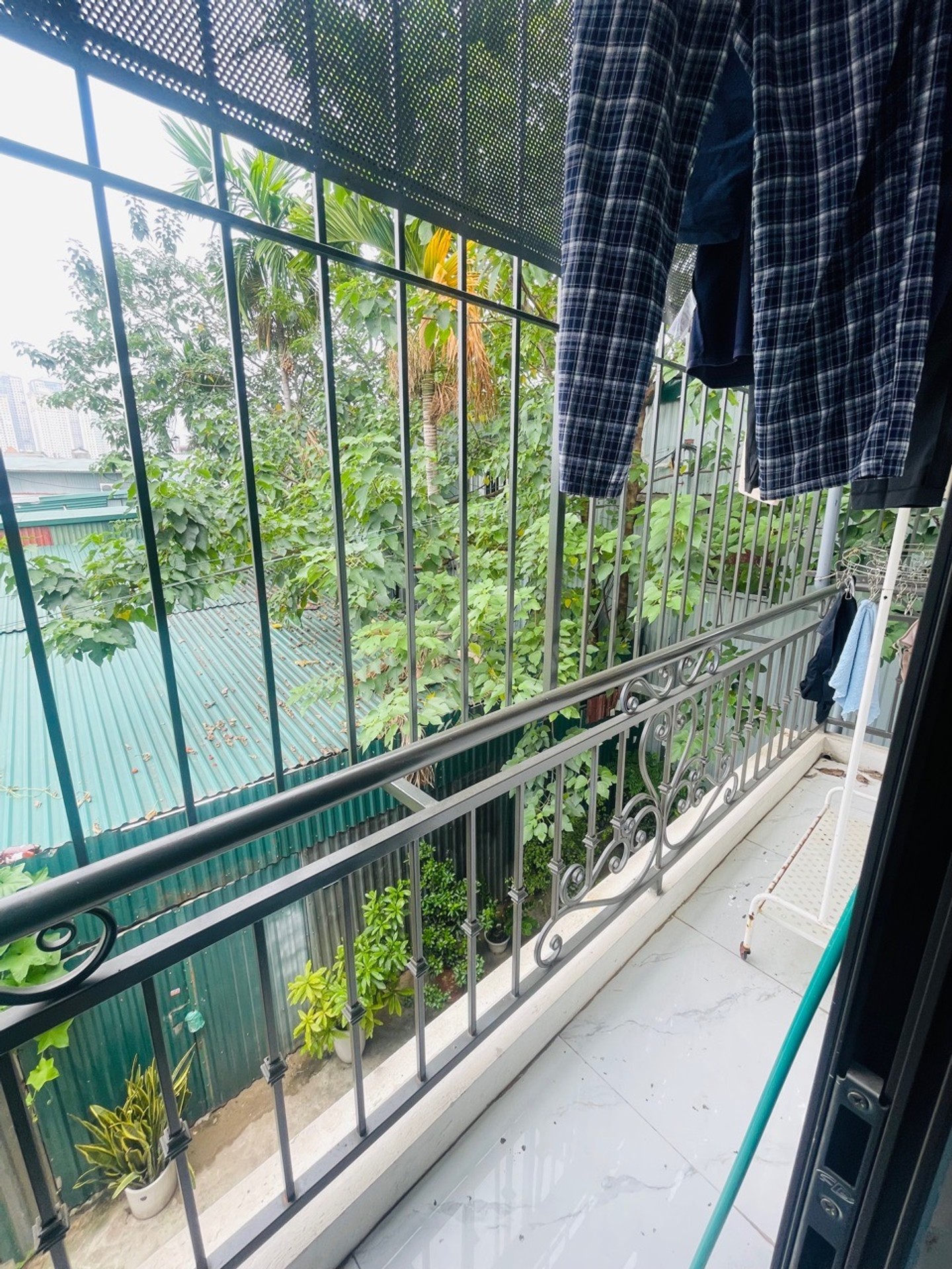 Bán nhà Định Công Hạ - diện tích 36m2 2 tầng - ô tô đỗ cửa - giá 3,1 tỷ
