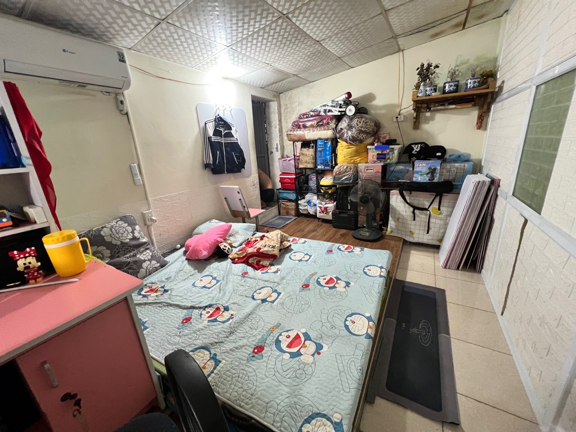 Bán nhà Đông Thiên - diện tích 30m2 2 tầng - ô tô đỗ cửa - giá 3,2 tỷ