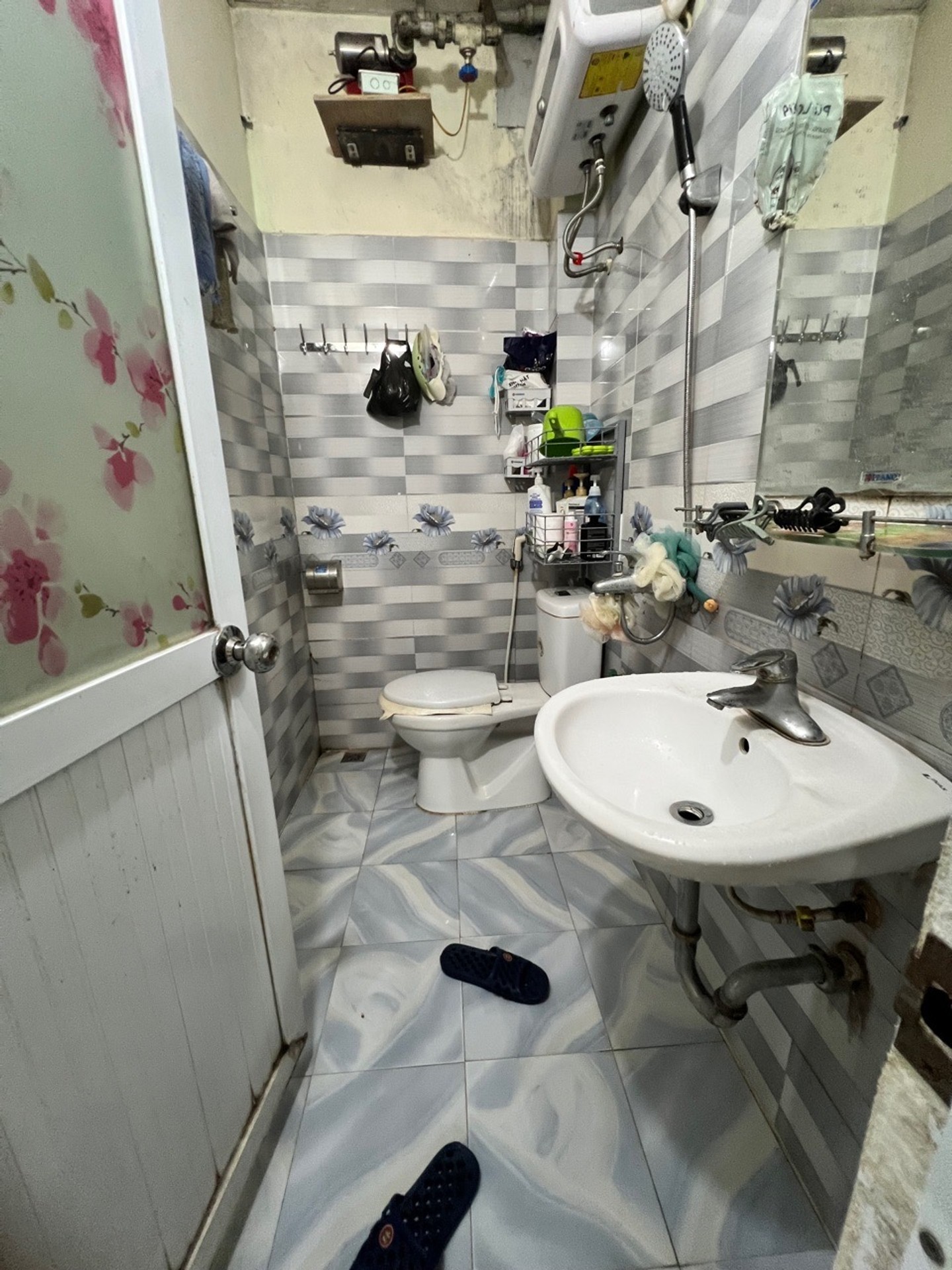 Bán nhà Đông Thiên - diện tích 30m2 2 tầng - ô tô đỗ cửa - giá 3,2 tỷ