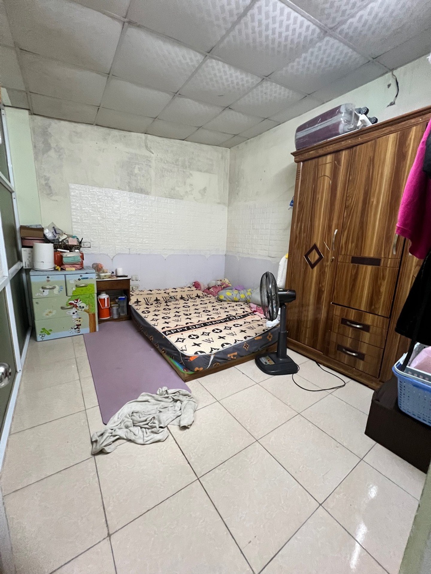 Bán nhà Đông Thiên - diện tích 30m2 2 tầng - ô tô đỗ cửa - giá 3,2 tỷ