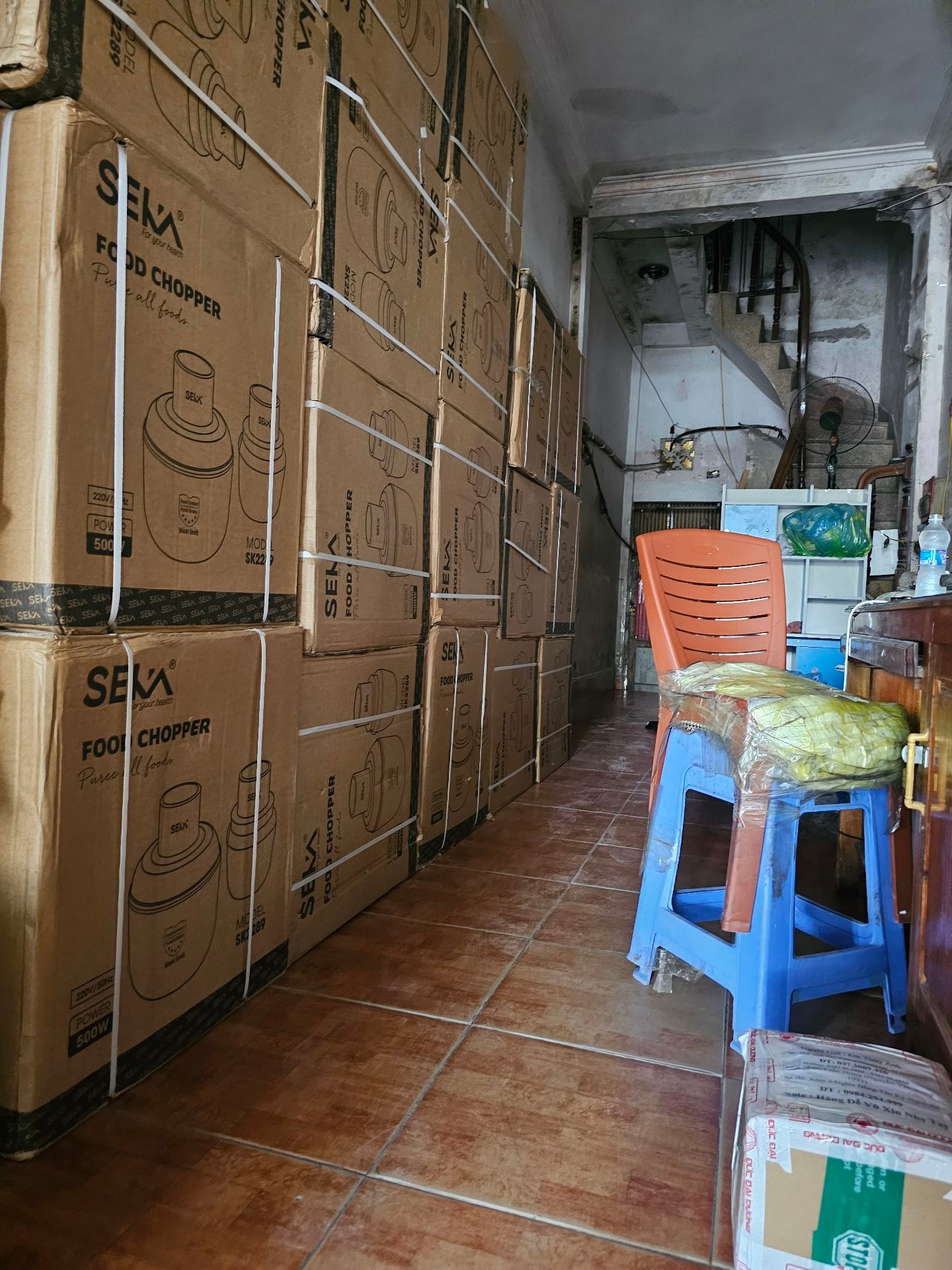 Bán nhà Ngọc Hồi - diện tích 35m2 5 tầng - Sổ đỏ đất ở lâu dài - giá 9 tỷ
