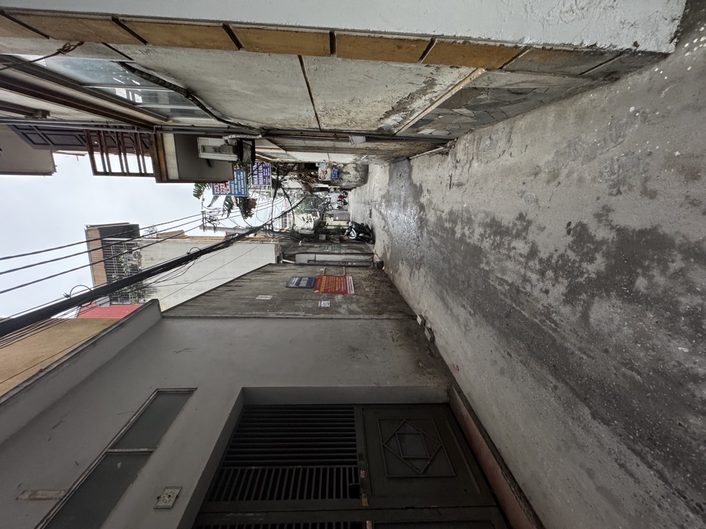 Bán nhà Định Công Thượng - diện tích 152m2 1 tầng - Ô tô vào nhà - giá 27 tỷ