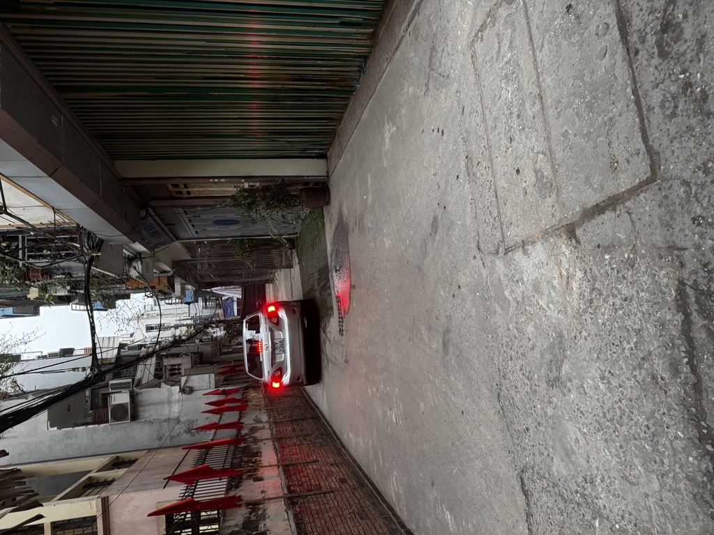 Bán nhà Định Công Thượng - diện tích 152m2 1 tầng - Ô tô vào nhà - giá 27 tỷ