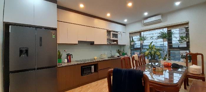 Bán nhà Lĩnh Nam - diện tích 102m2 5 tầng - Ô tô tránh - giá 13 tỷ