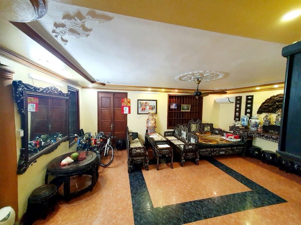 Bán nhà Xã Đàn - diện tích 161m2 5 tầng - Lô góc 3 mặt thoáng - giá 65 tỷ