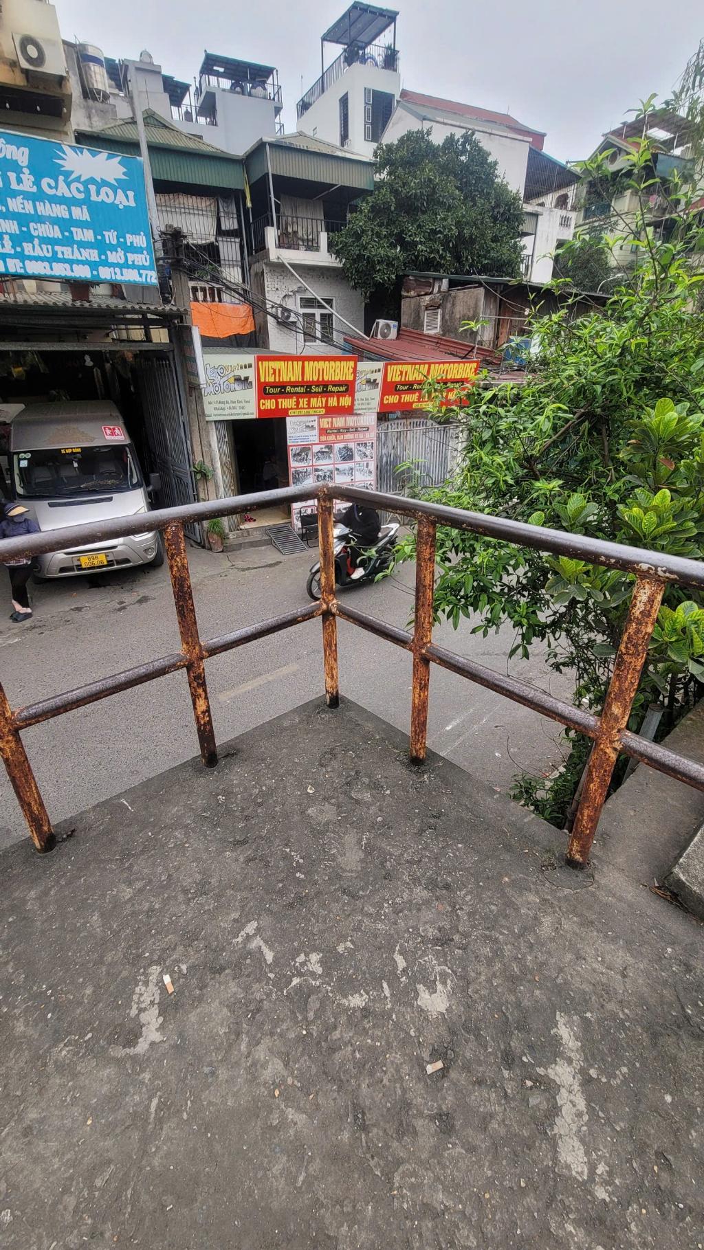 Bán nhà Hồng Hà - diện tích 62m2 3 tầng - ô tô tránh - giá 30 tỷ