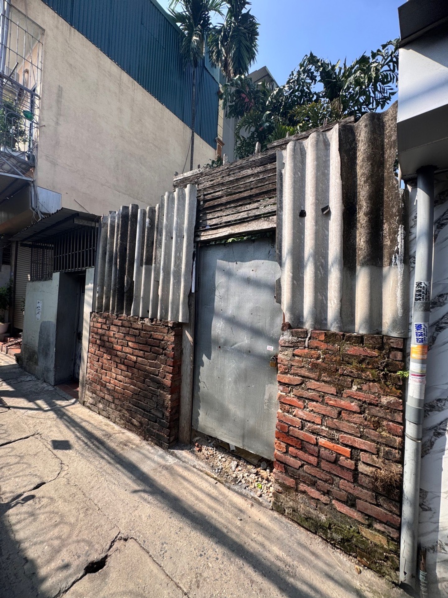 Bán nhà Tân Khai - diện tích 72m2 1 tầng - Mặt ngõ 3 gác thoáng - giá 10,5 tỷ