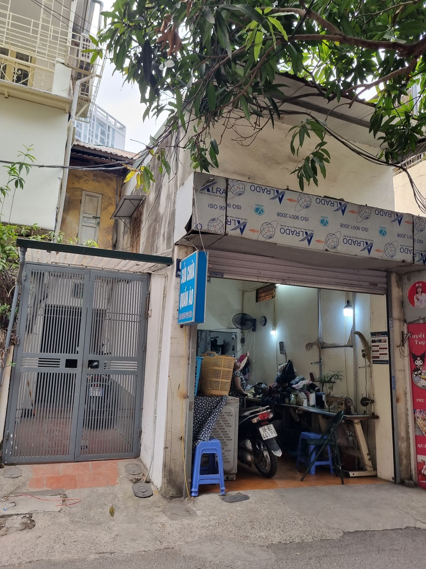 Bán nhà Mai Động - diện tích 46m2 2 tầng - Phân khúc hiếm - giá 2,6 tỷ
