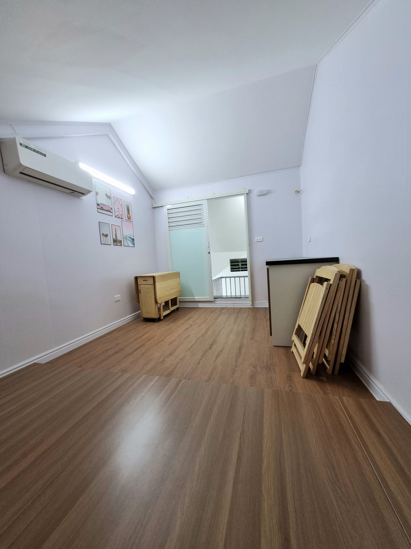 Bán nhà Mai Động - diện tích 46m2 2 tầng - Phân khúc hiếm - giá 2,6 tỷ