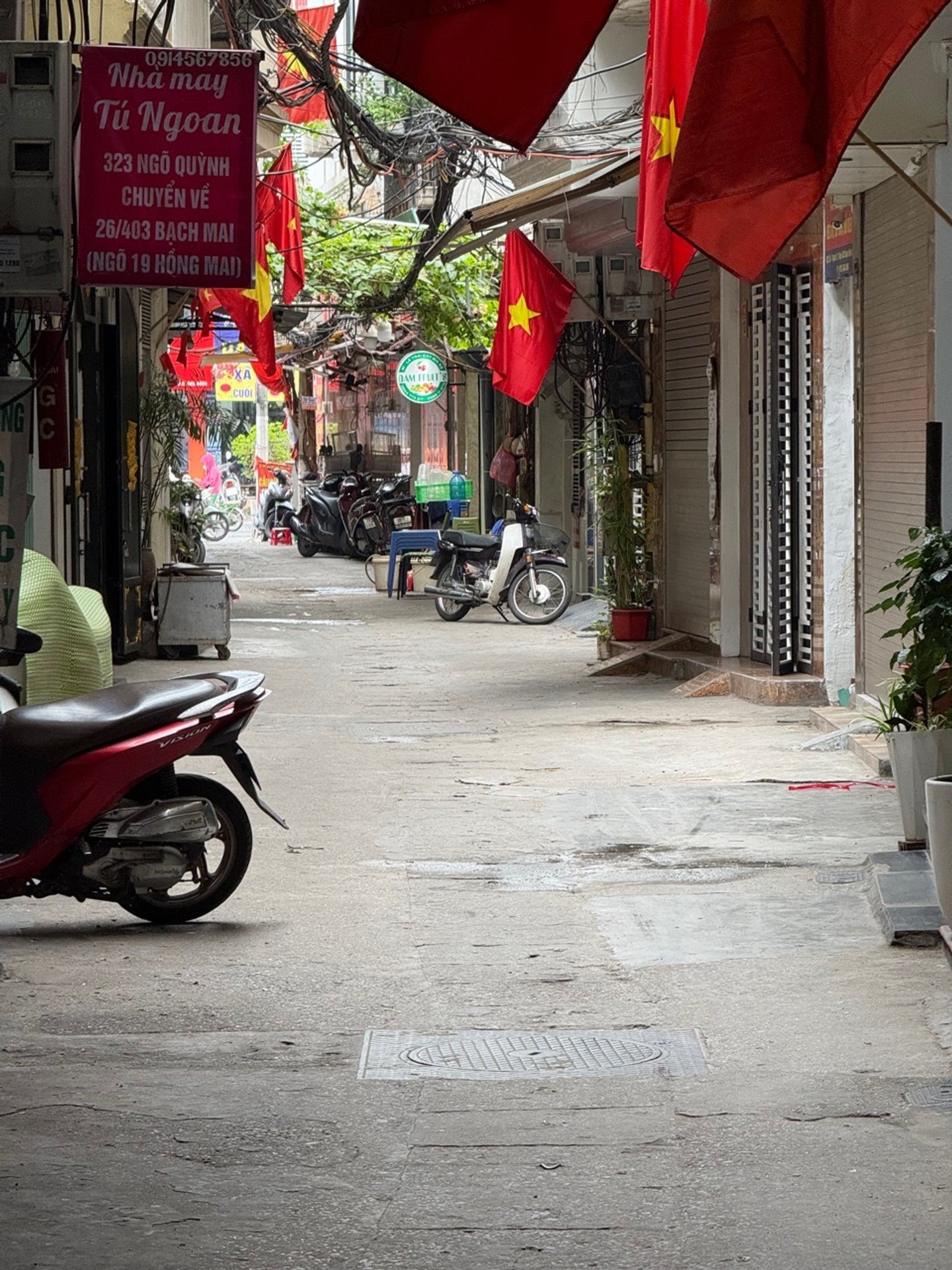Bán nhà Bạch Mai - diện tích 35m2 6 tầng - Ô TÔ ĐỖ CỬA - giá 14,3 tỷ