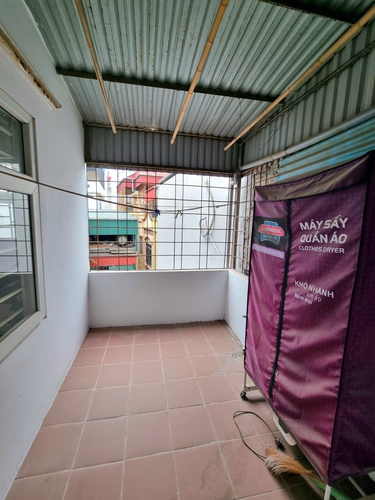 Bán nhà Hoàng Mai - diện tích 56m2 3 tầng - gần ô tô - giá 10,7 tỷ