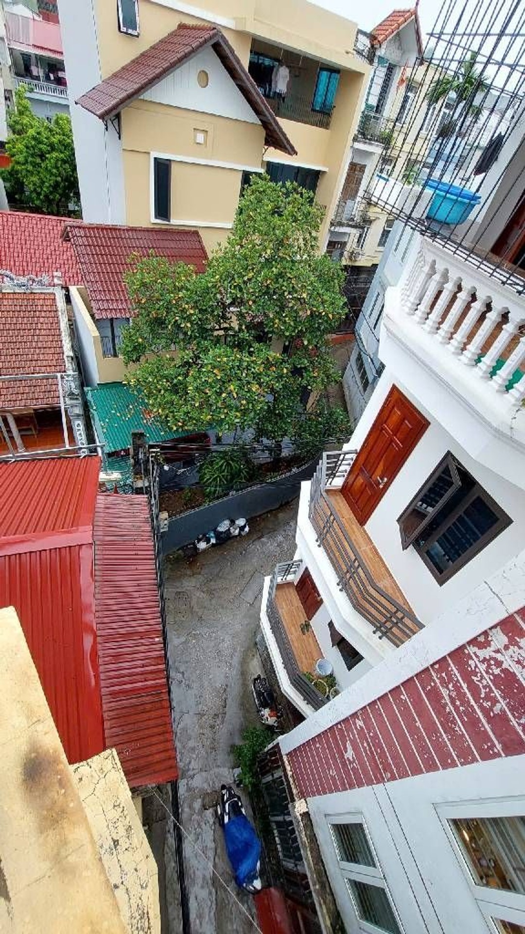 Bán nhà Định Công Hạ - diện tích 34m2 4 tầng - Nhà dân xây, ngõ thông - giá 5,9 tỷ