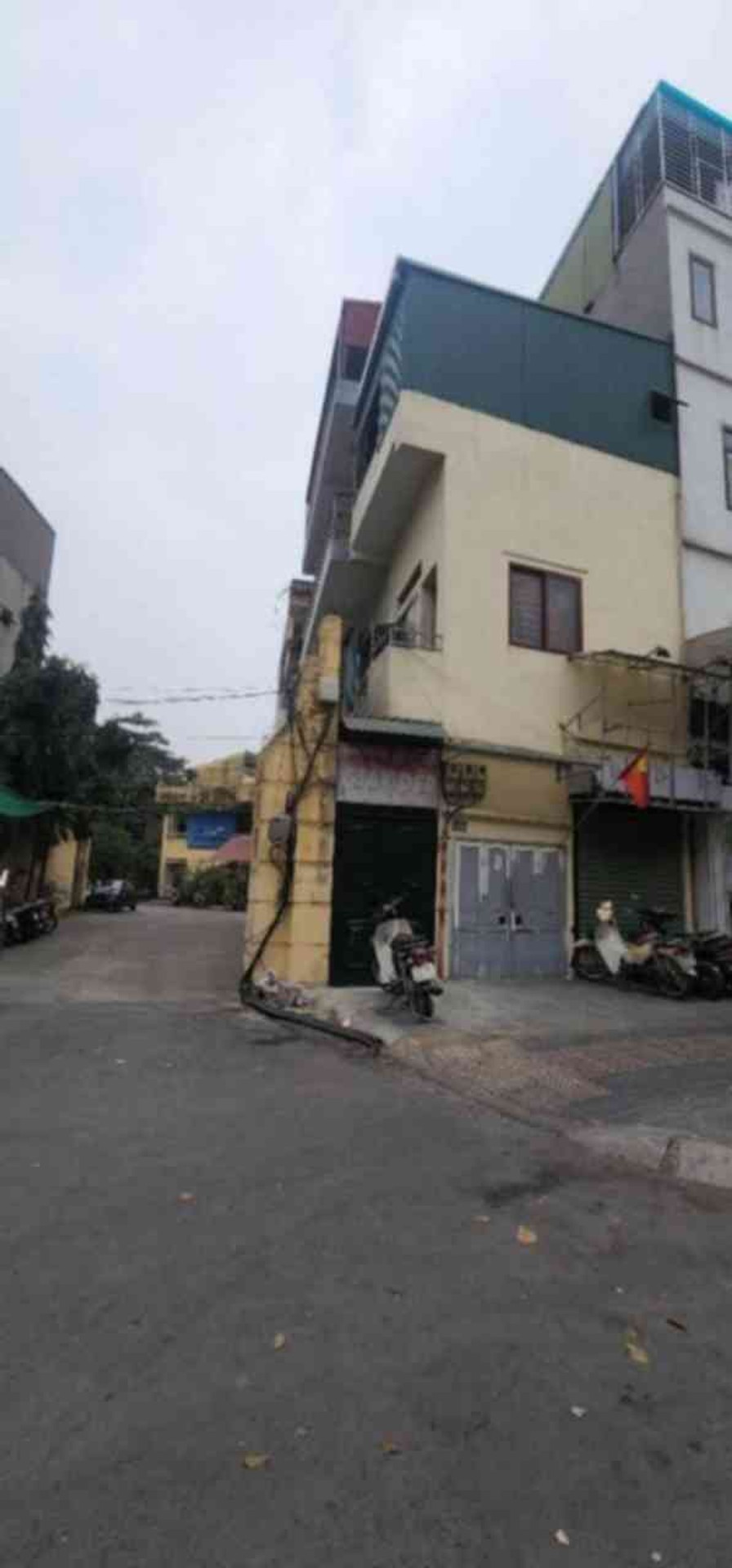 Bán nhà Minh Khai - diện tích 273m2 3 tầng - LÔ GÓC 2 MẶT THOÁNG - giá 150 tỷ