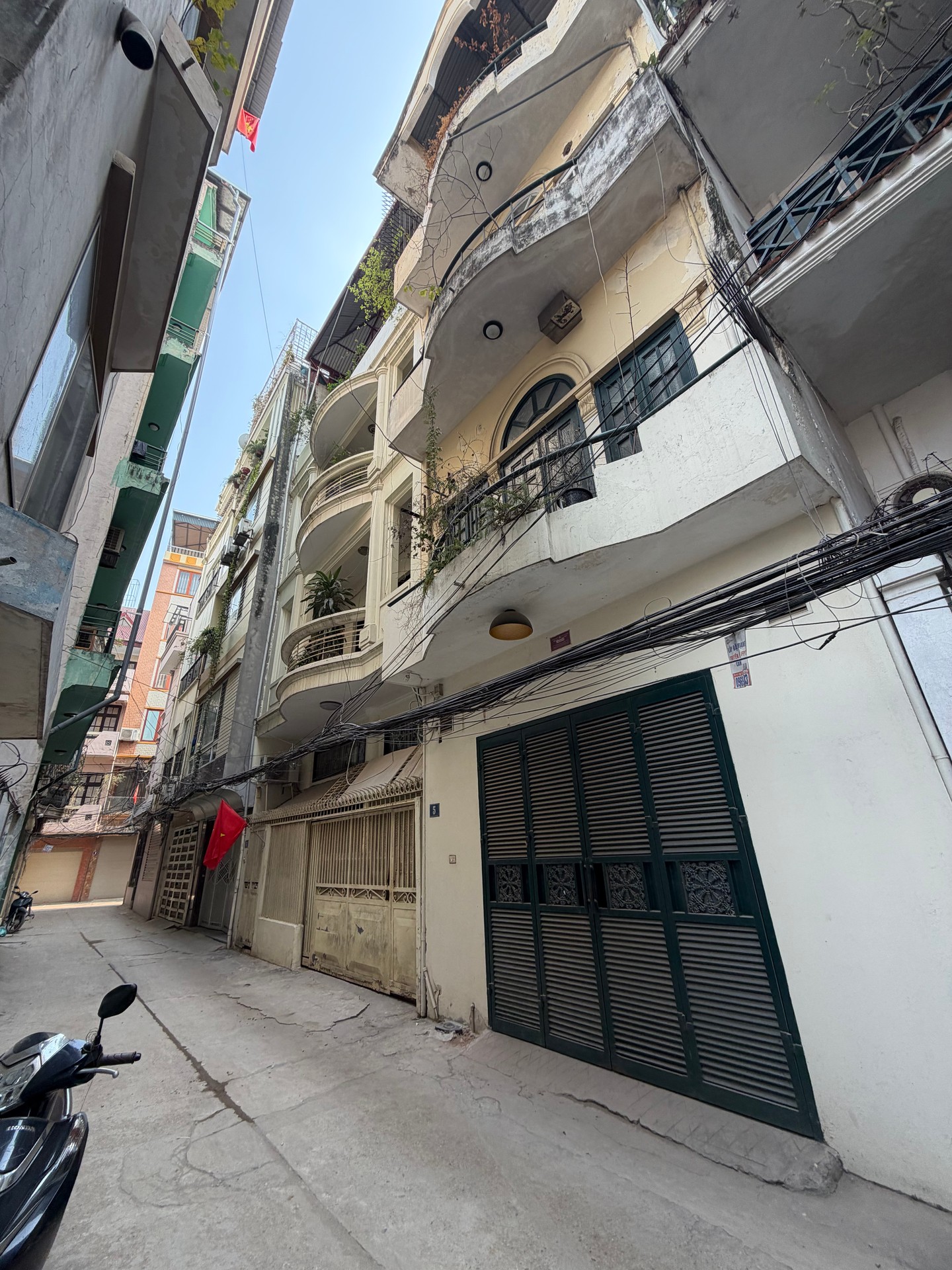 Bán nhà Nguyễn Phúc Lai - diện tích 61m2 5 tầng - PHÂN LÔ Ô TÔ - giá 35,5 tỷ