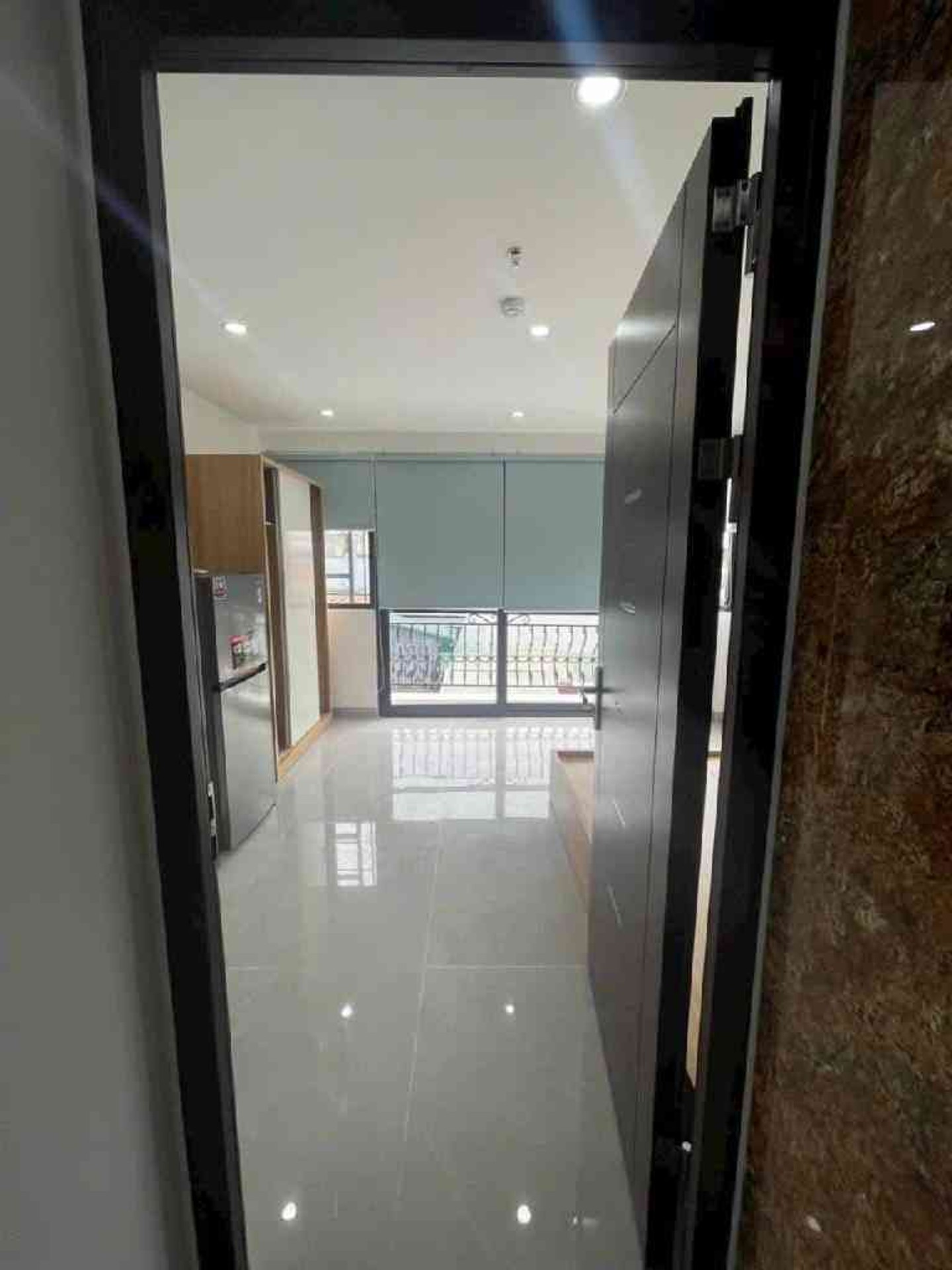 Bán nhà Vĩnh Hưng - diện tích 50m2 6 tầng - Thang máy hiện đại - giá 13,5 tỷ