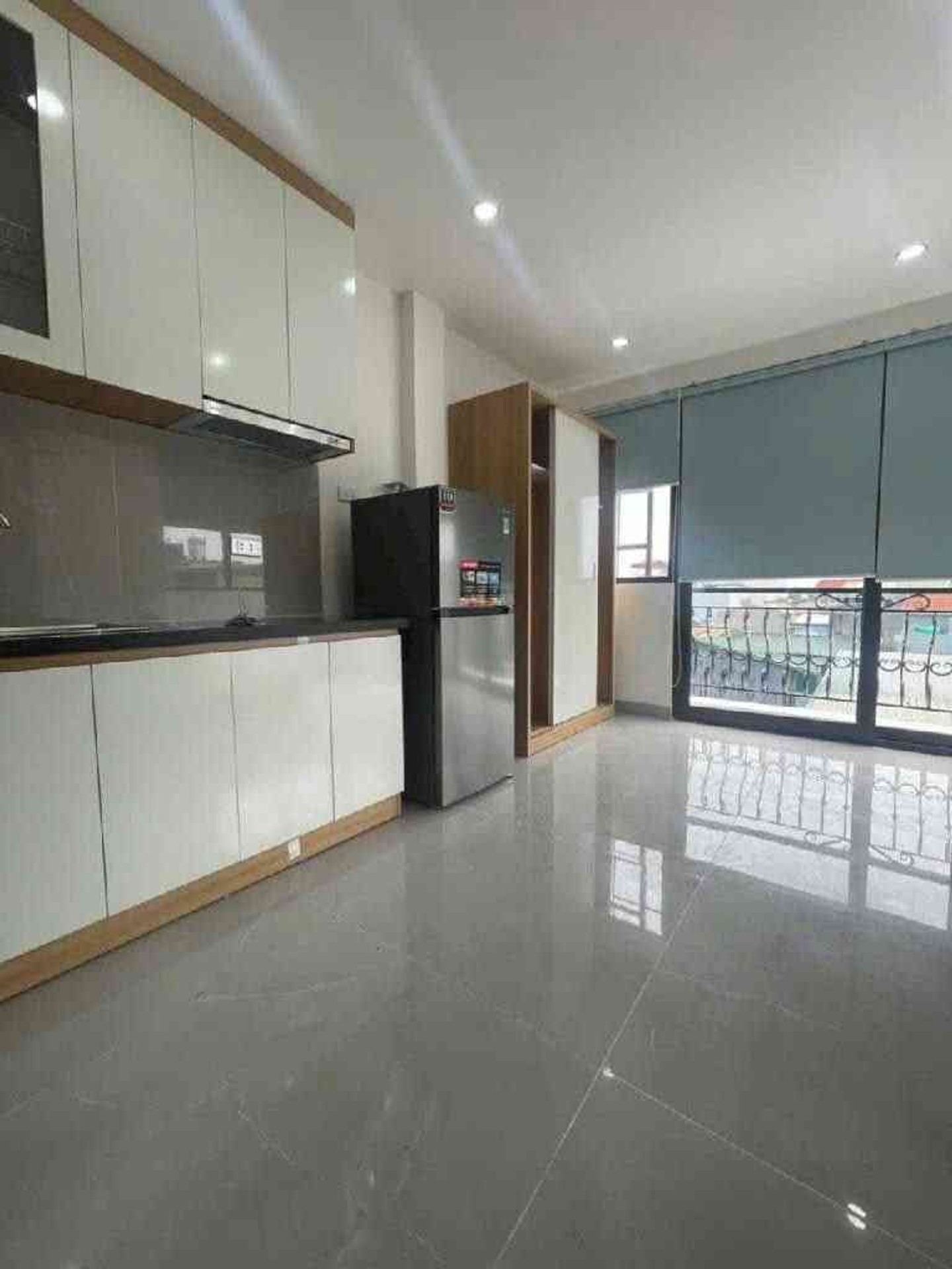 Bán nhà Vĩnh Hưng - diện tích 50m2 6 tầng - Thang máy hiện đại - giá 13,5 tỷ
