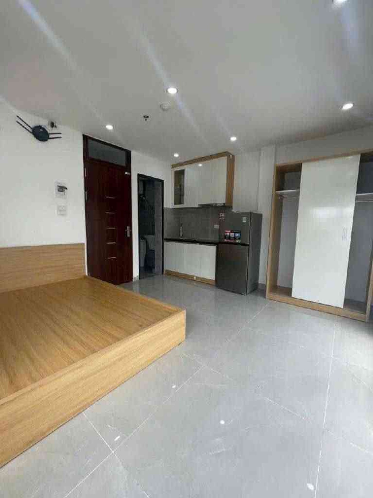 Bán nhà Vĩnh Hưng - diện tích 50m2 6 tầng - Thang máy hiện đại - giá 13,5 tỷ