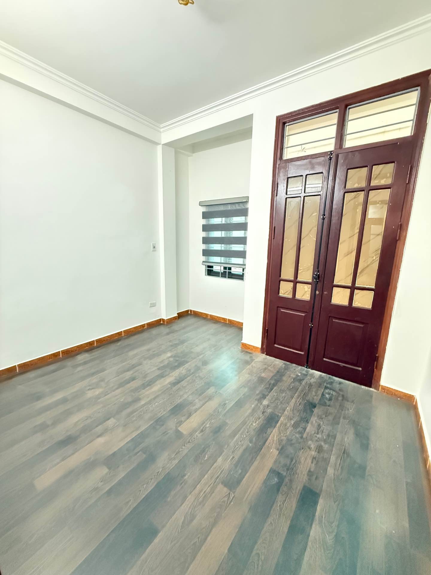 Bán nhà Vĩnh Hưng - diện tích 34m2 4 tầng - Lô góc 3 mặt ngõ - giá 8,3 tỷ