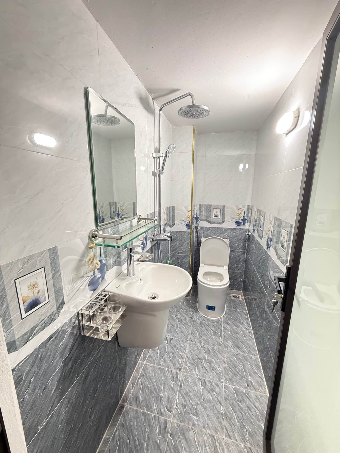 Bán nhà Vĩnh Hưng - diện tích 34m2 4 tầng - Lô góc 3 mặt ngõ - giá 8,3 tỷ