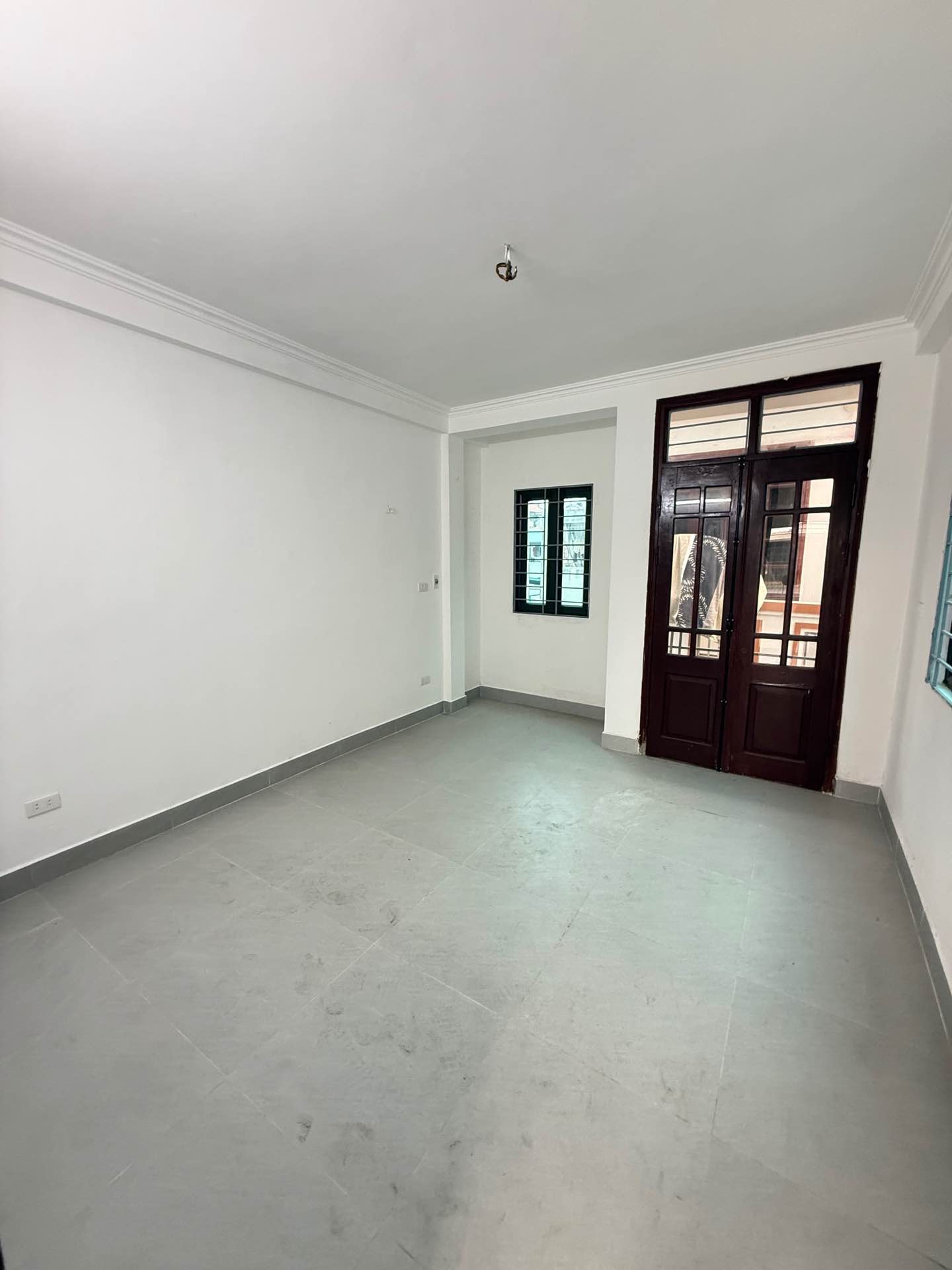 Bán nhà Vĩnh Hưng - diện tích 34m2 4 tầng - Lô góc 3 mặt ngõ - giá 8,3 tỷ