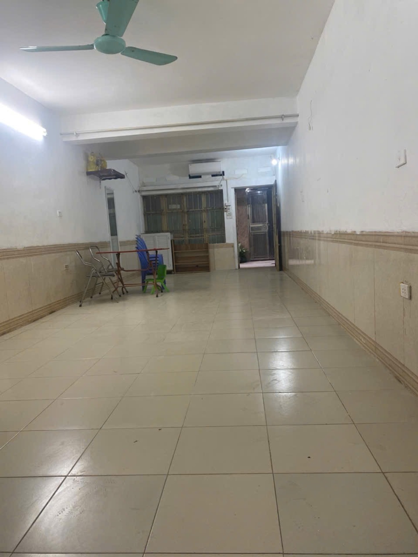 Bán nhà Tân Mai - diện tích 50m2 1 tầng - Ngõ 167 Tân Mai - giá 3,5 tỷ
