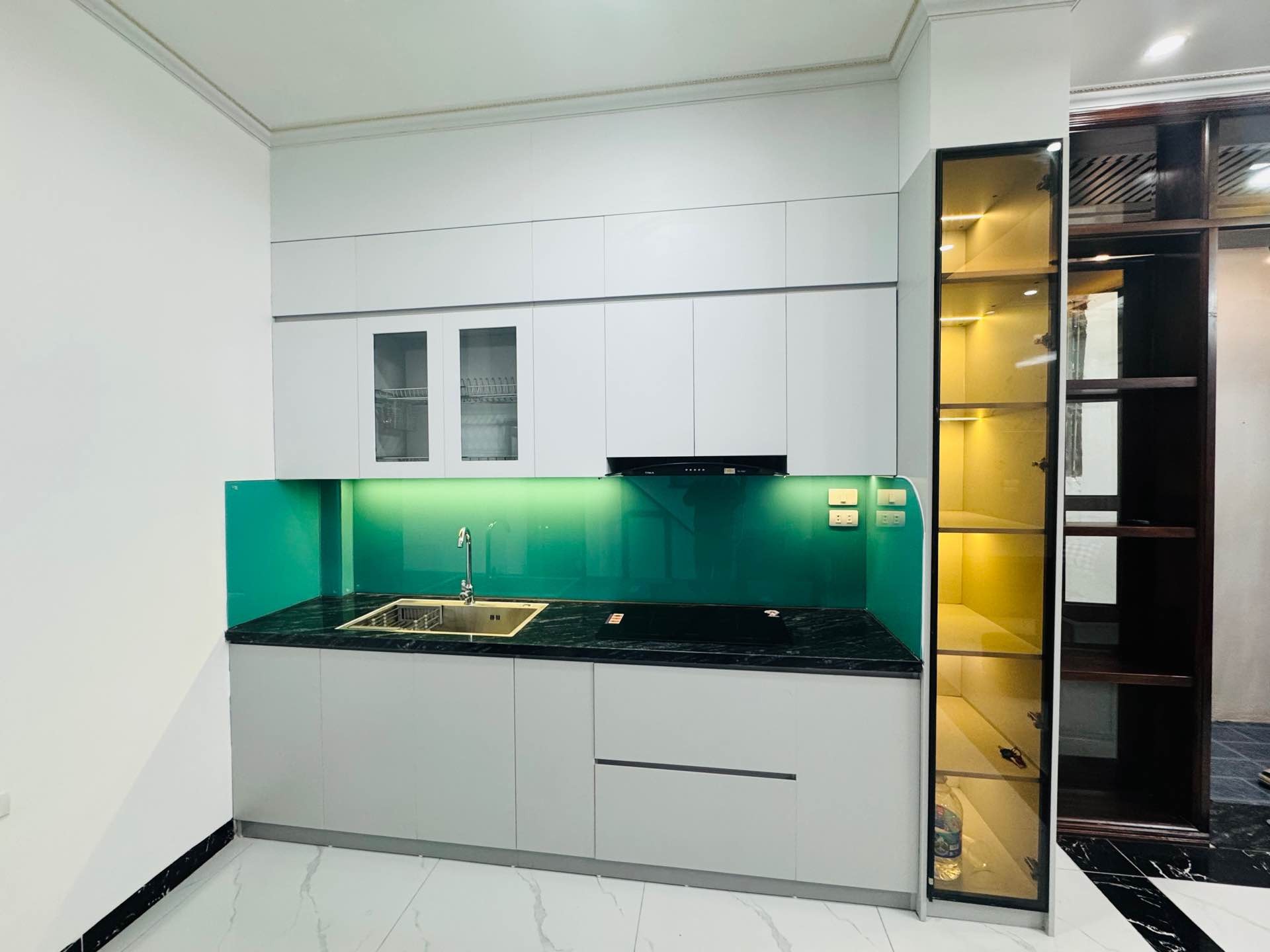 Bán nhà Lương Khánh Thiện - diện tích 49m2 5 tầng - gần ô tô - giá 8,96 tỷ