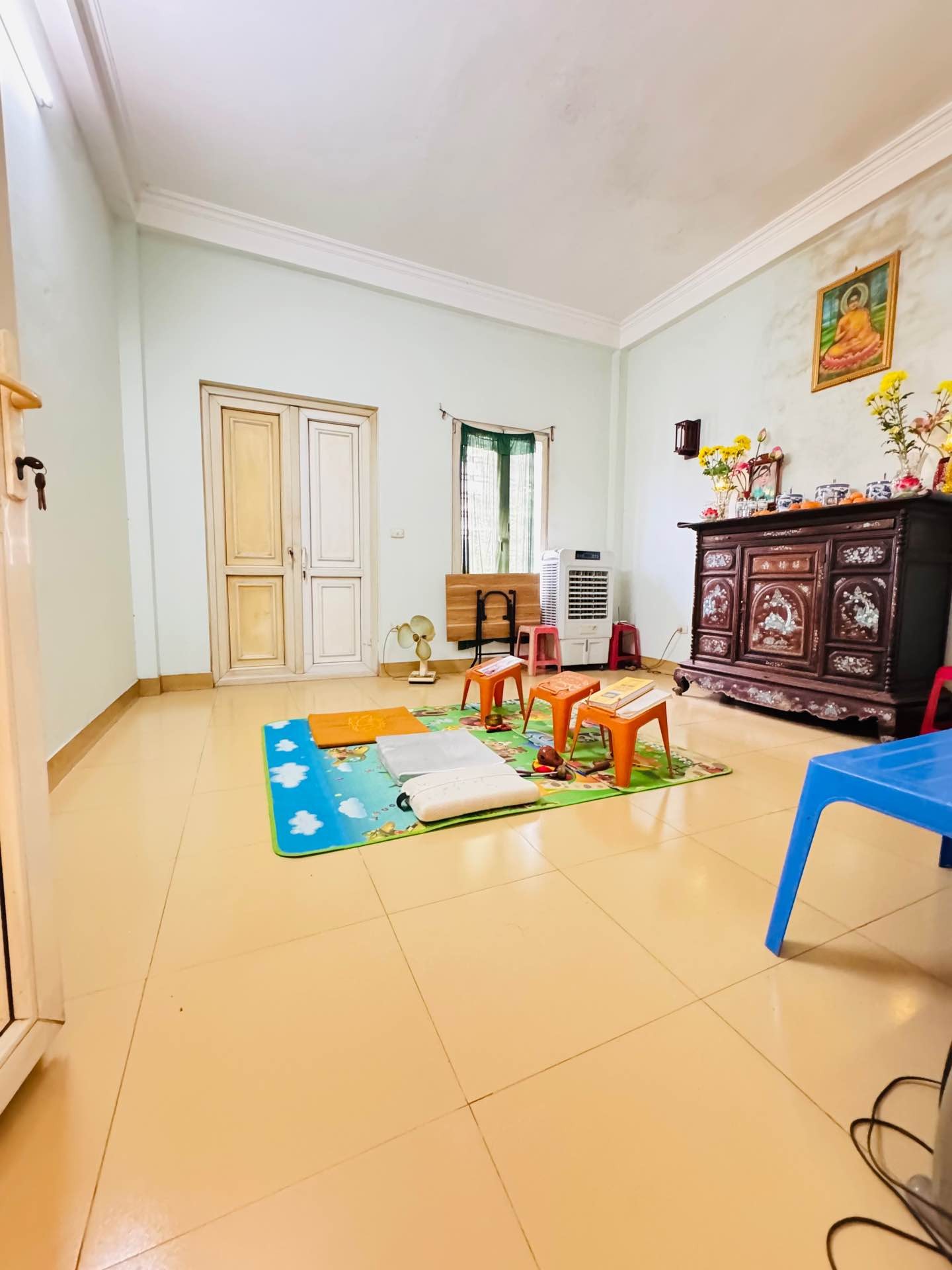 Bán nhà Kim Giang - diện tích 75m2 3 tầng - Mặt ngõ ô tô thông, kinh doanh - giá 16,3 tỷ