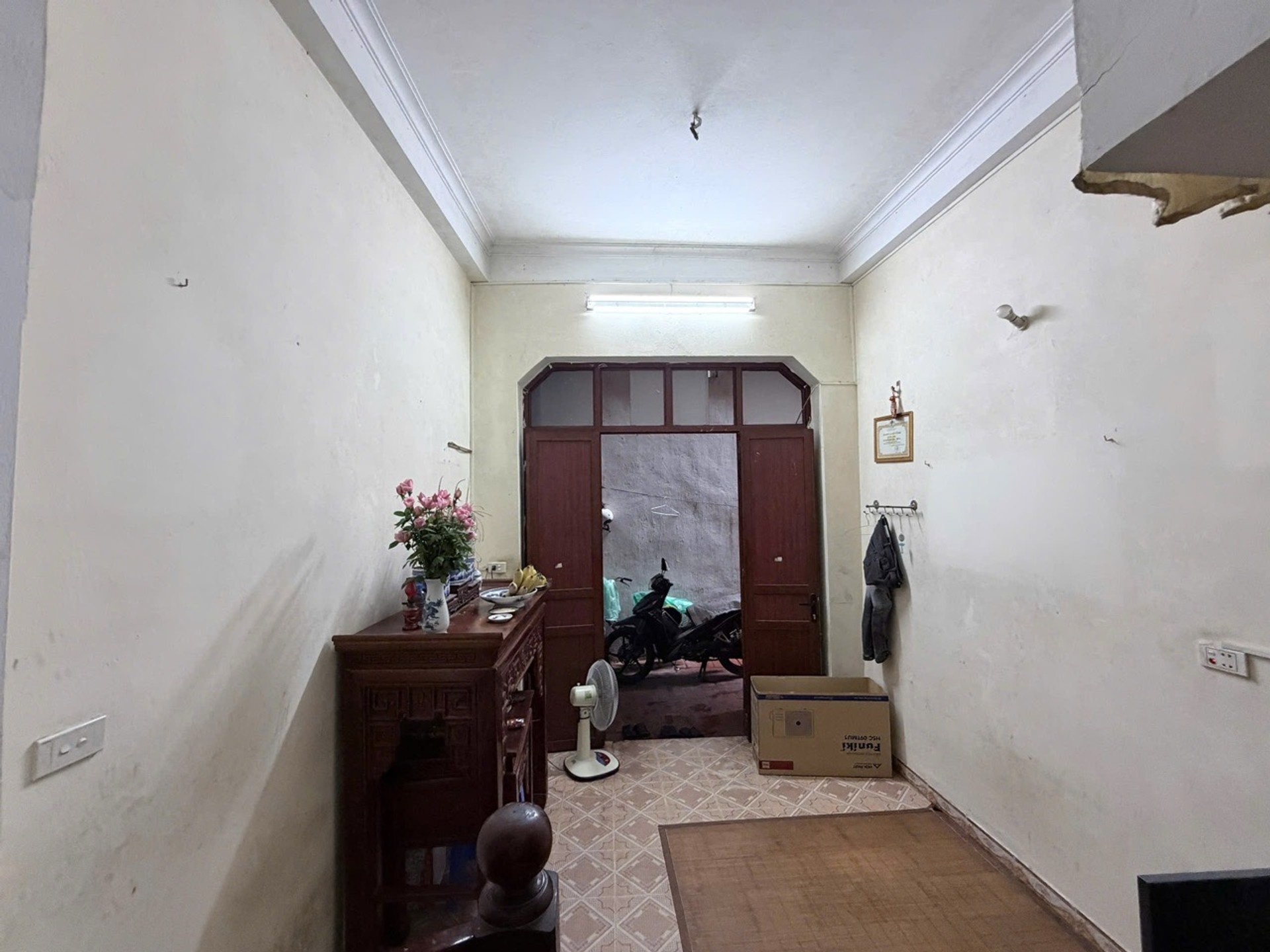 Bán nhà Chính Kinh - diện tích 53m2 3 tầng - Ngõ ba gác, gần phố - giá 11,5 tỷ