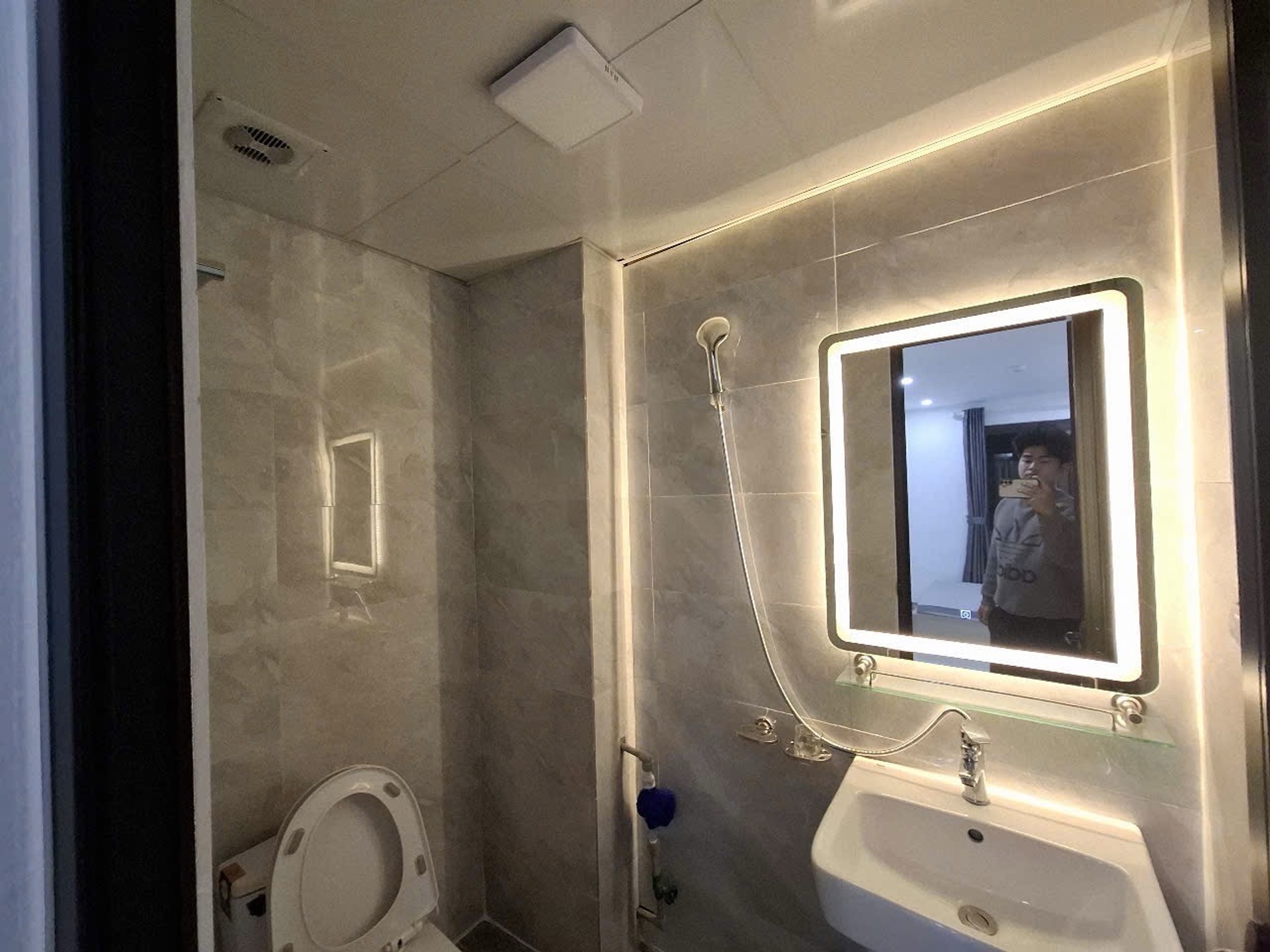Bán nhà Ngọc Hồi - diện tích 94m2 6 tầng - Căn hộ chung cư mini cho thuê - giá 20,8 tỷ