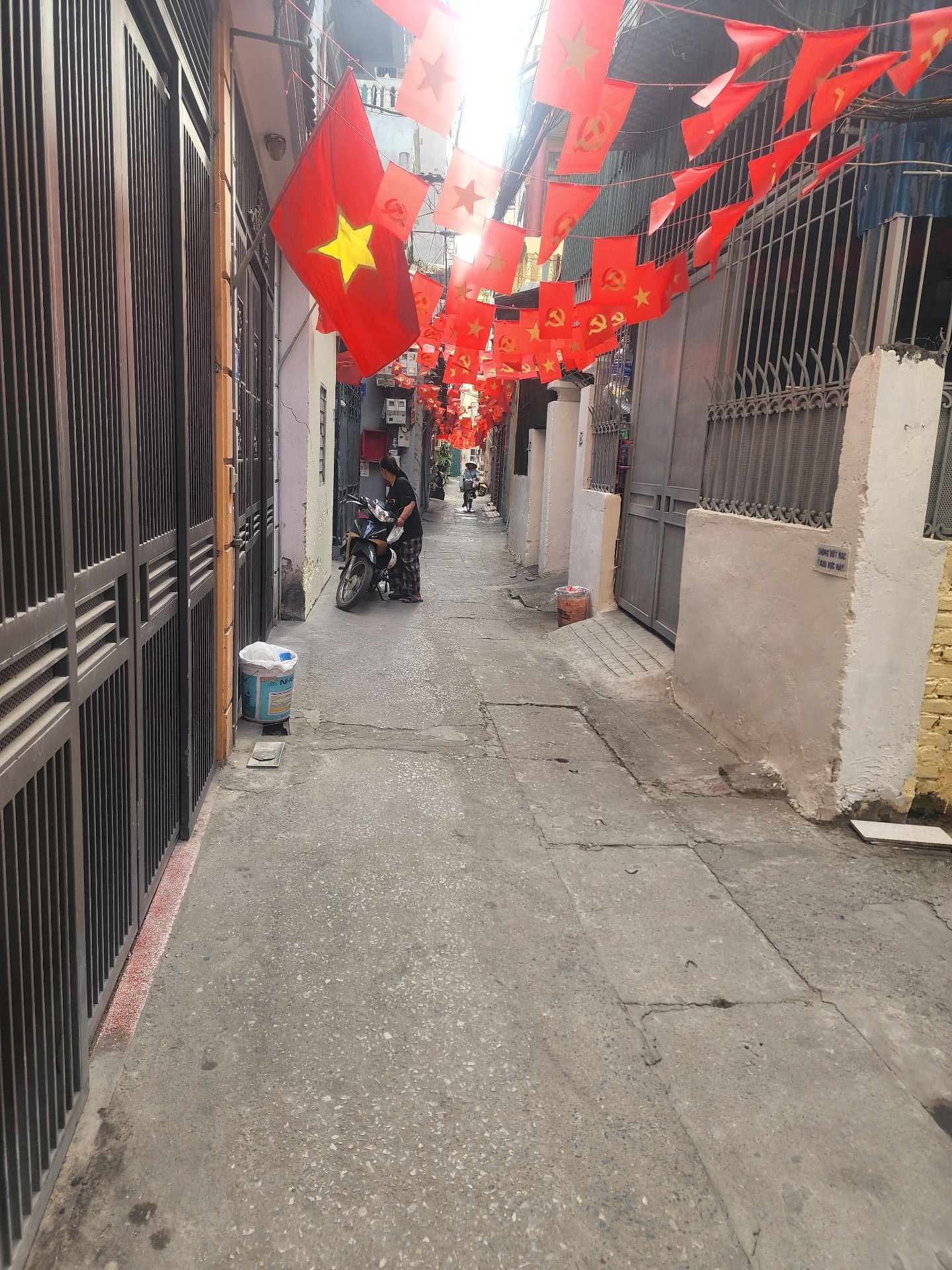 Bán nhà Bằng Liệt - diện tích 53m2 4 tầng - Lô góc 3 mặt thoáng - giá 10,8 tỷ