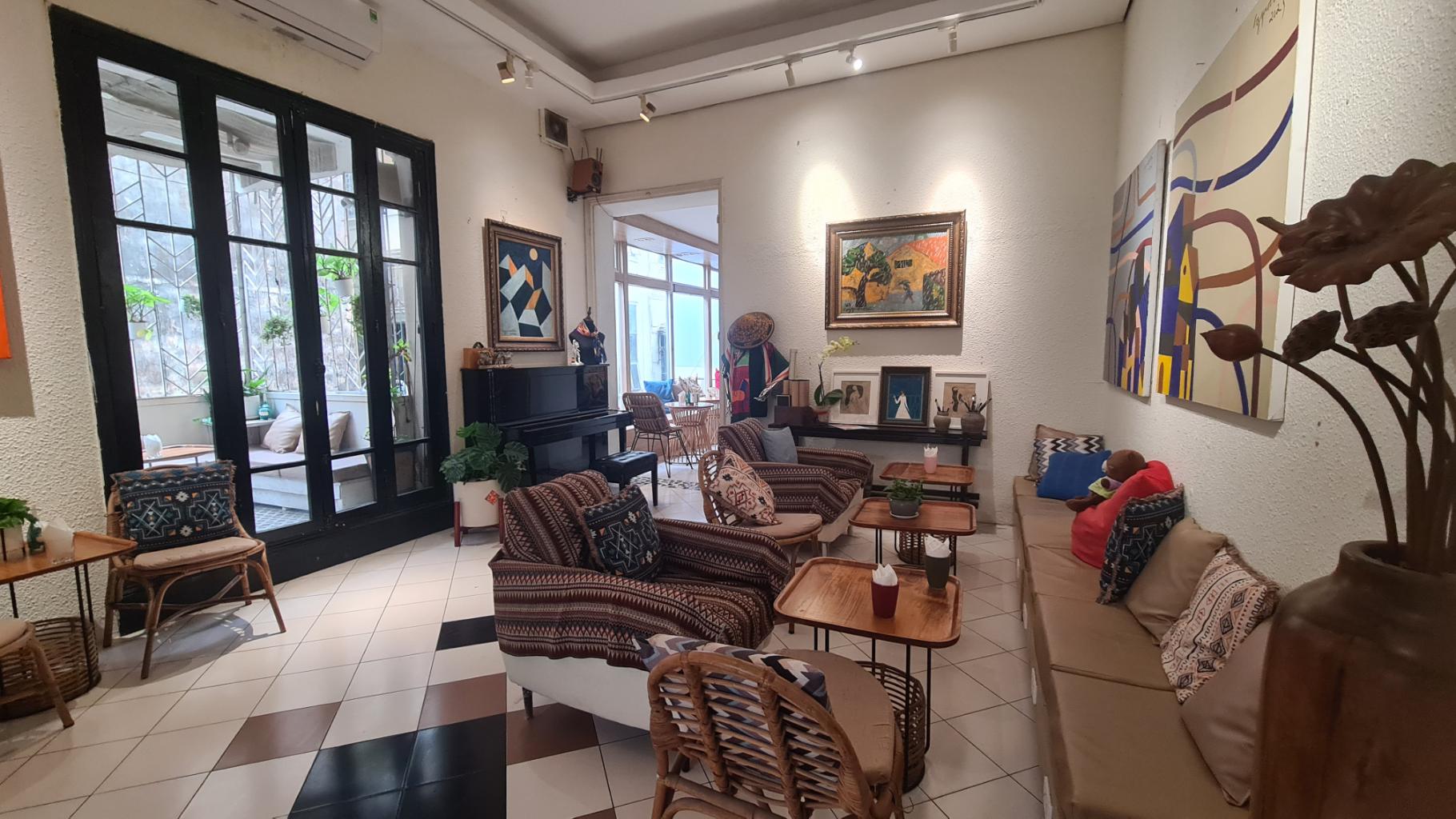 Bán nhà Hàm Long - diện tích 100m2 4 tầng - Nhà kiểu biệt thự - giá 30 tỷ