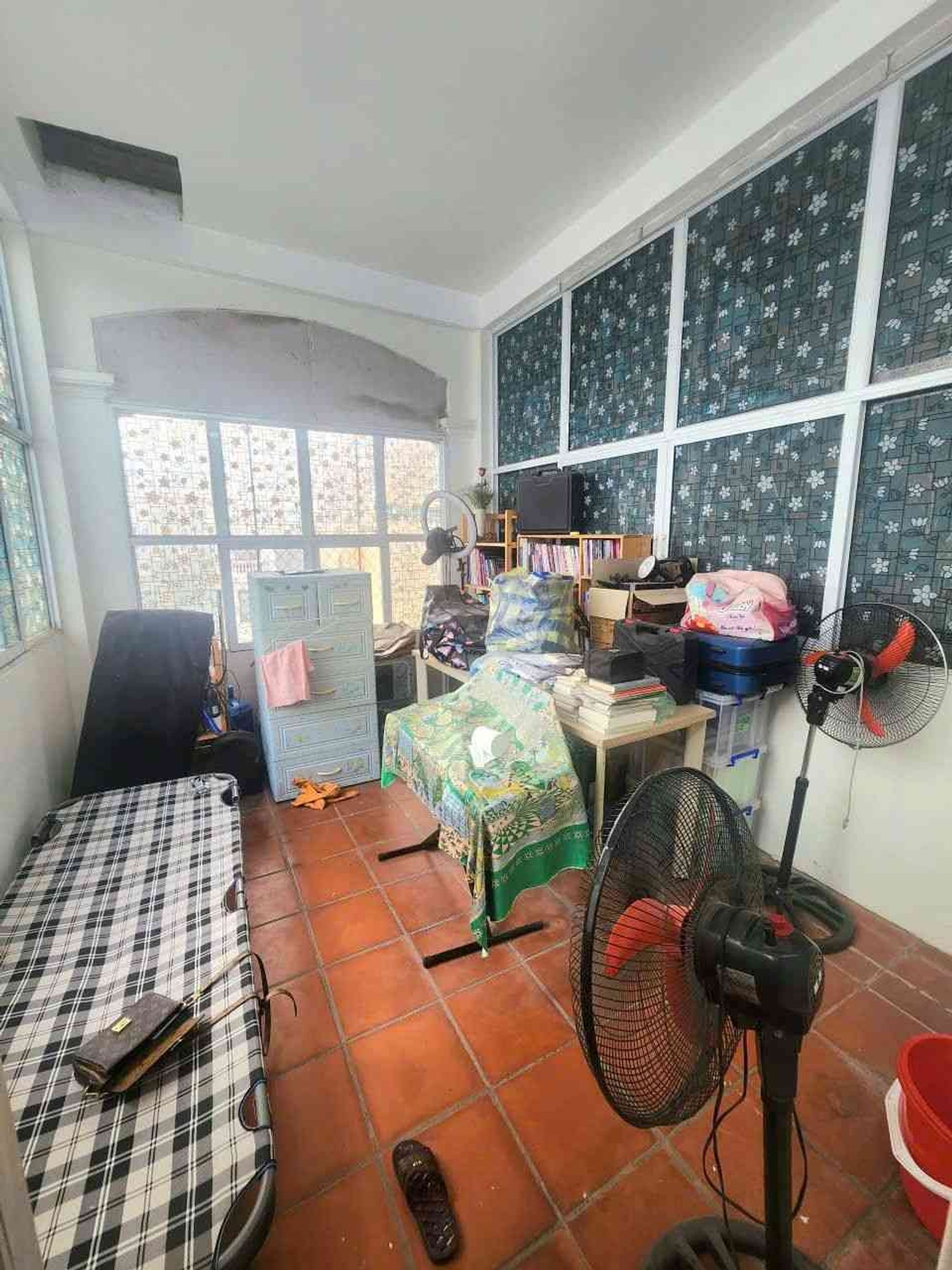 Bán nhà Lĩnh Nam - diện tích 65m2 5 tầng - Ô tô đỗ cổng - giá 11,4 tỷ