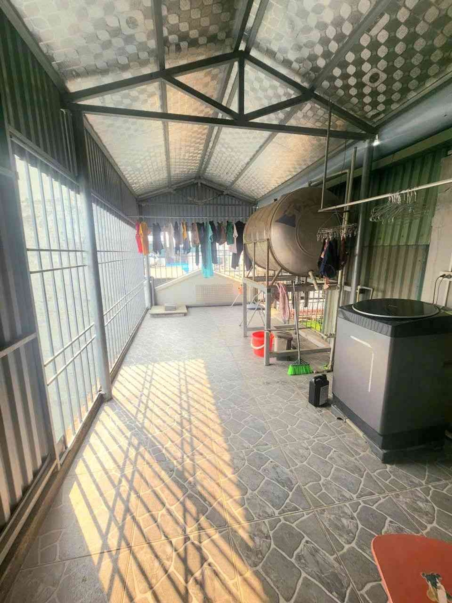 Bán nhà Lĩnh Nam - diện tích 65m2 5 tầng - Ô tô đỗ cổng - giá 11,4 tỷ