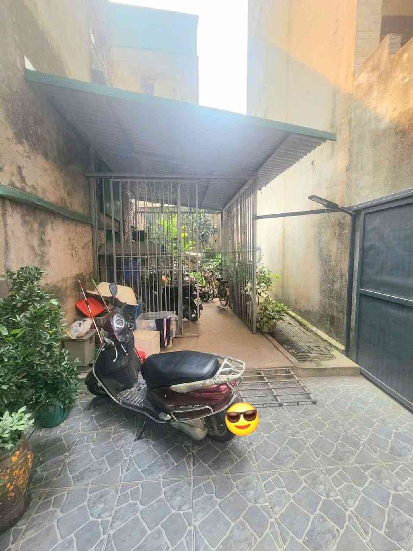 Bán nhà Lĩnh Nam - diện tích 65m2 5 tầng - Ô tô đỗ cổng - giá 11,4 tỷ