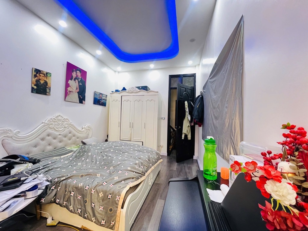 Bán nhà Tam Trinh - diện tích 60m2 5 tầng - Ô tô tránh - giá 21 tỷ