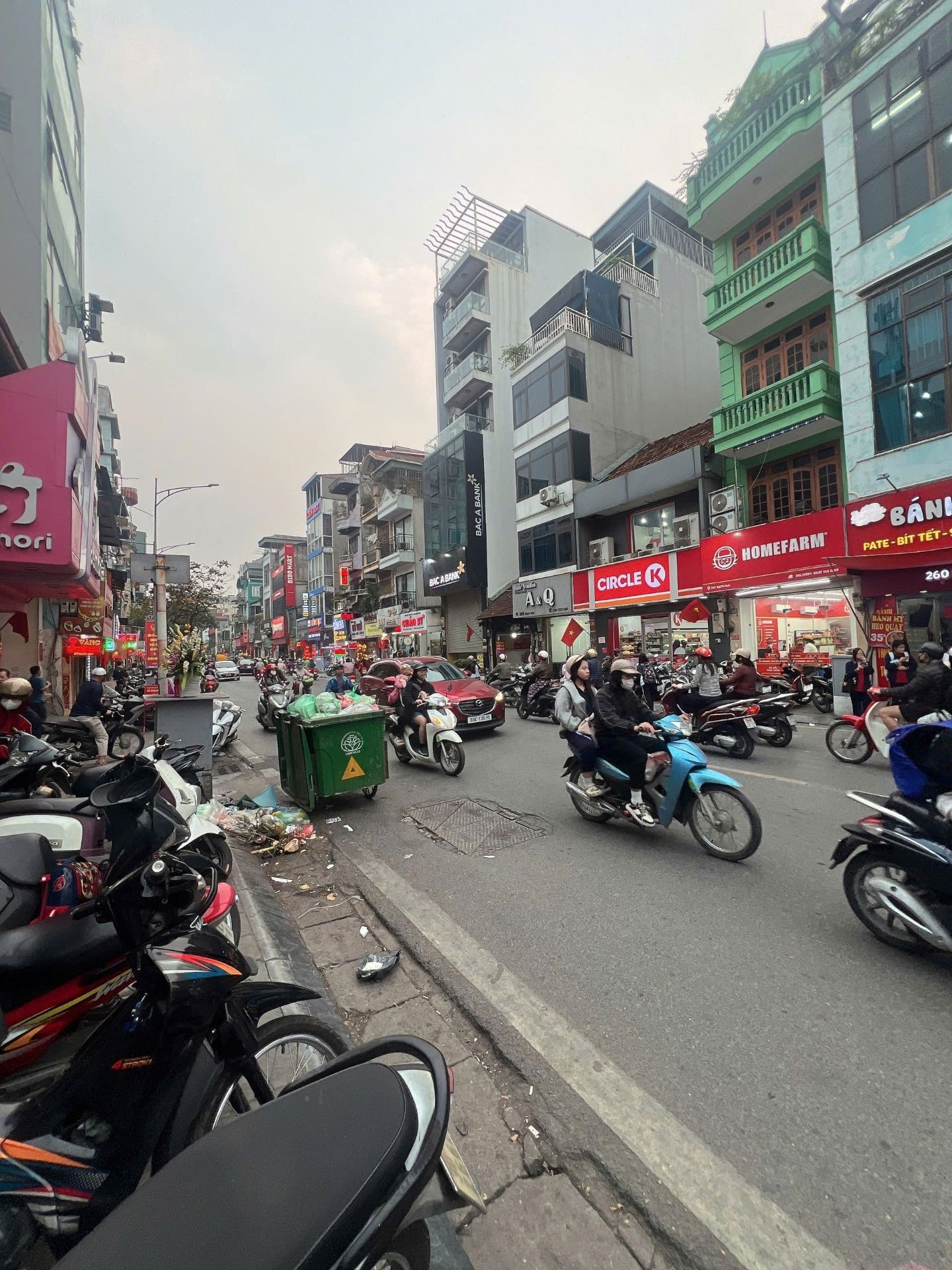Bán nhà Bạch Mai - diện tích 45m2 4 tầng - Ô tô tránh - giá 16 tỷ