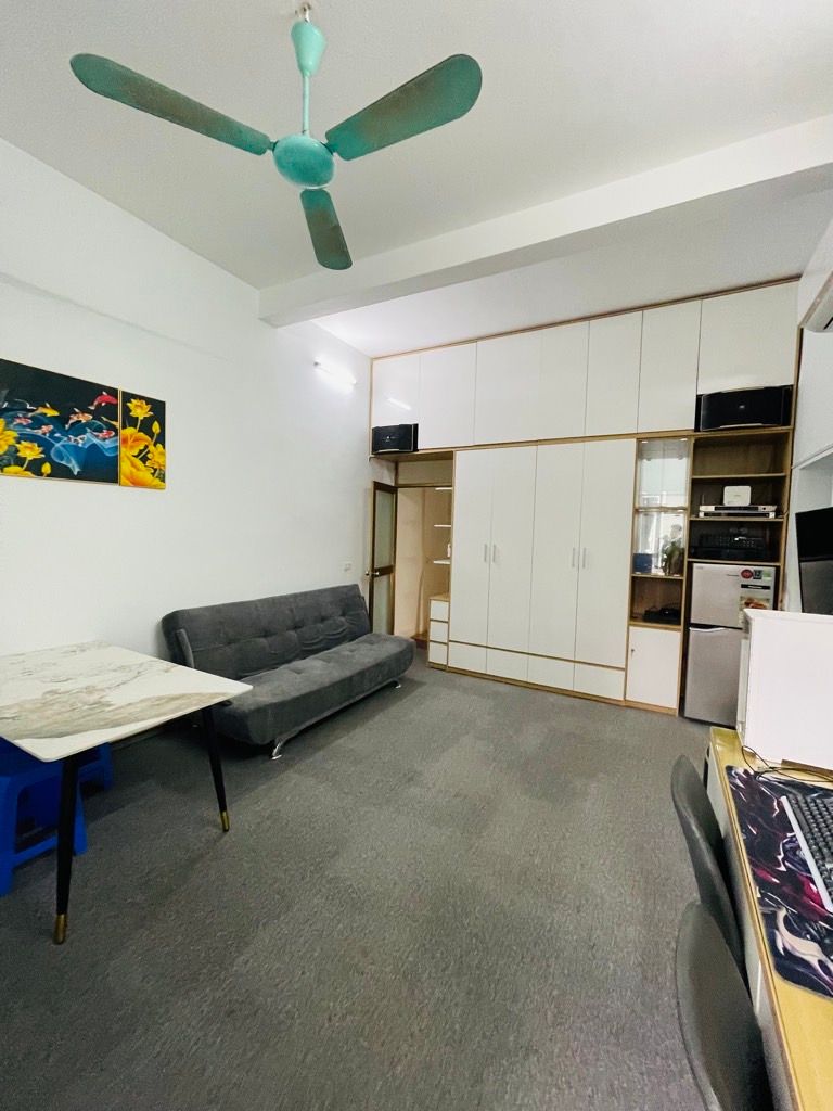 Bán nhà Mai Động - diện tích 50m2 4 tầng - Ngõ ô tô trước nhà - giá 11,8 tỷ