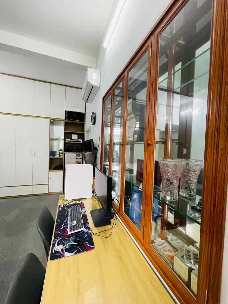 Bán nhà Mai Động - diện tích 50m2 4 tầng - Ngõ ô tô trước nhà - giá 11,8 tỷ