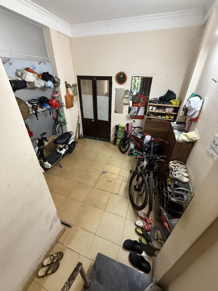 Bán nhà Đại La - diện tích 65m2 5 tầng - Mặt phố hàng hiếm - giá 31 tỷ