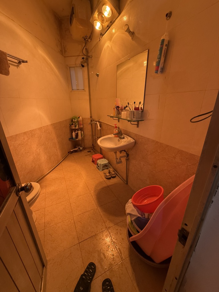 Bán nhà Đại La - diện tích 65m2 5 tầng - Mặt phố hàng hiếm - giá 31 tỷ