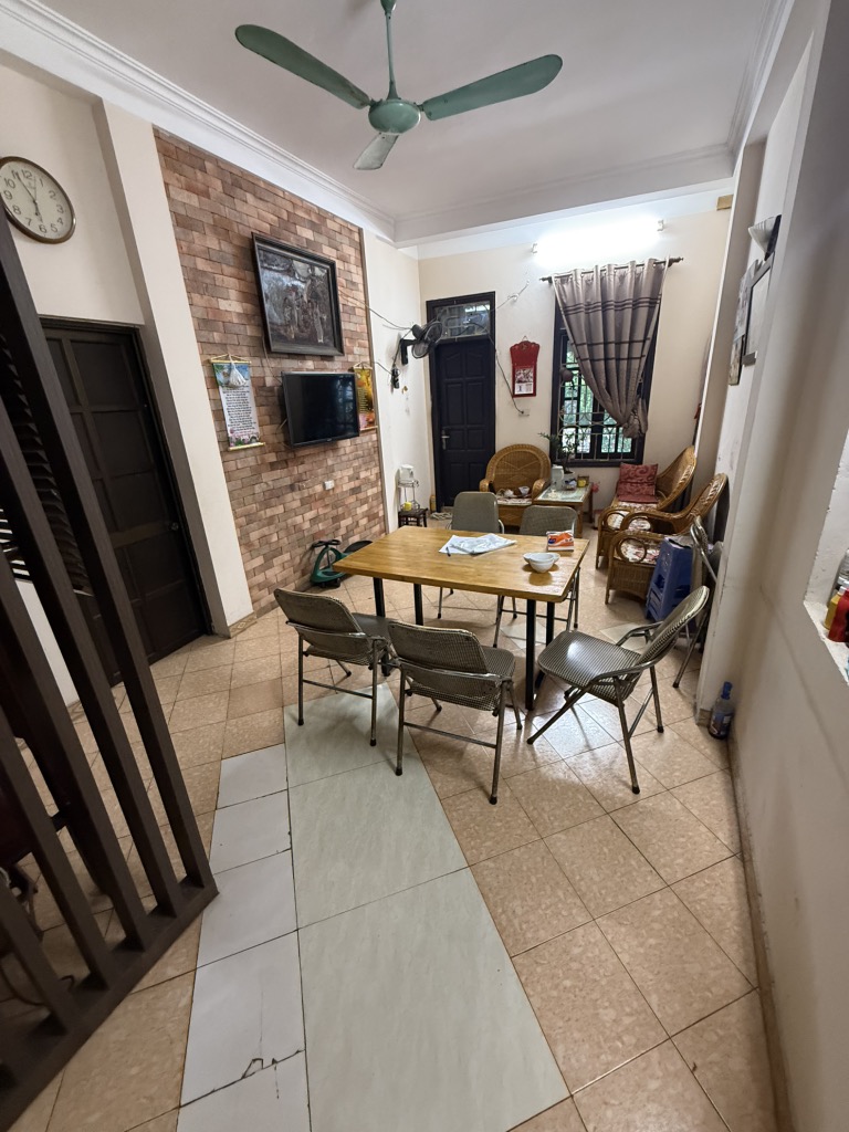 Bán nhà Đại La - diện tích 65m2 5 tầng - Mặt phố hàng hiếm - giá 31 tỷ