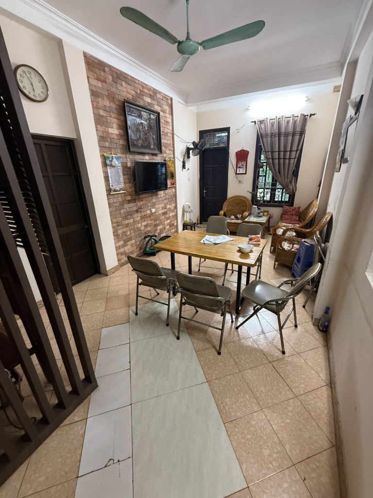 Bán nhà Đại La - diện tích 65m2 5 tầng - Mặt phố hàng hiếm - giá 31 tỷ