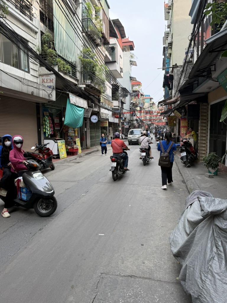 Bán nhà Bạch Đằng - diện tích 190m2 2 tầng - MẶT PHỐ - giá 44 tỷ