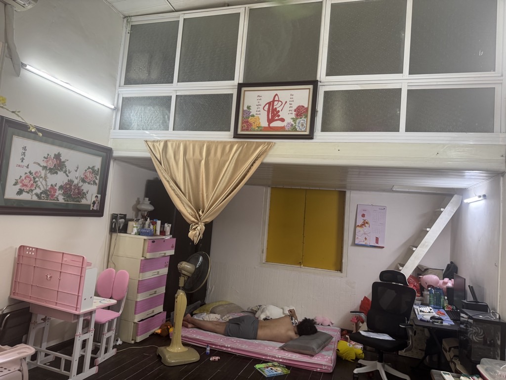 Bán nhà Triệu Việt Vương - diện tích 50m2 1.5 tầng - Lô góc, thoáng sáng - giá 6,5 tỷ